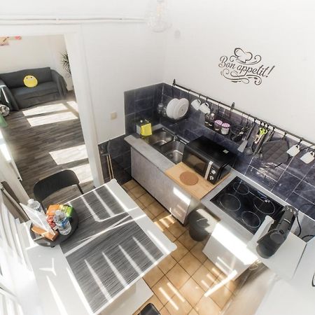 City Centre Hidden Gem! Apartment For Up To 3 People Brussels Ngoại thất bức ảnh