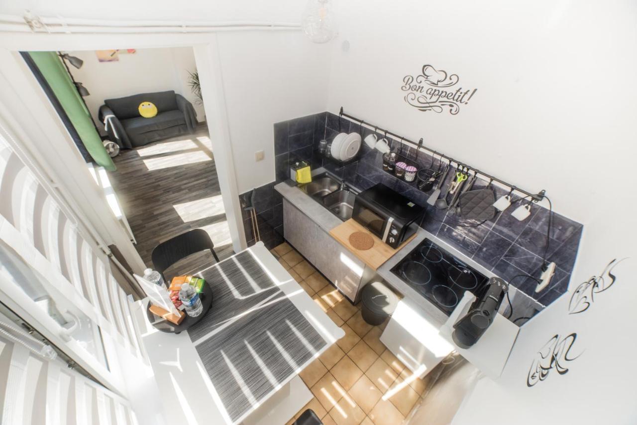 City Centre Hidden Gem! Apartment For Up To 3 People Brussels Ngoại thất bức ảnh