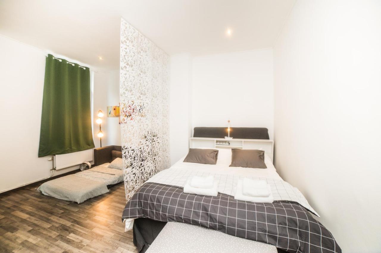 City Centre Hidden Gem! Apartment For Up To 3 People Brussels Ngoại thất bức ảnh