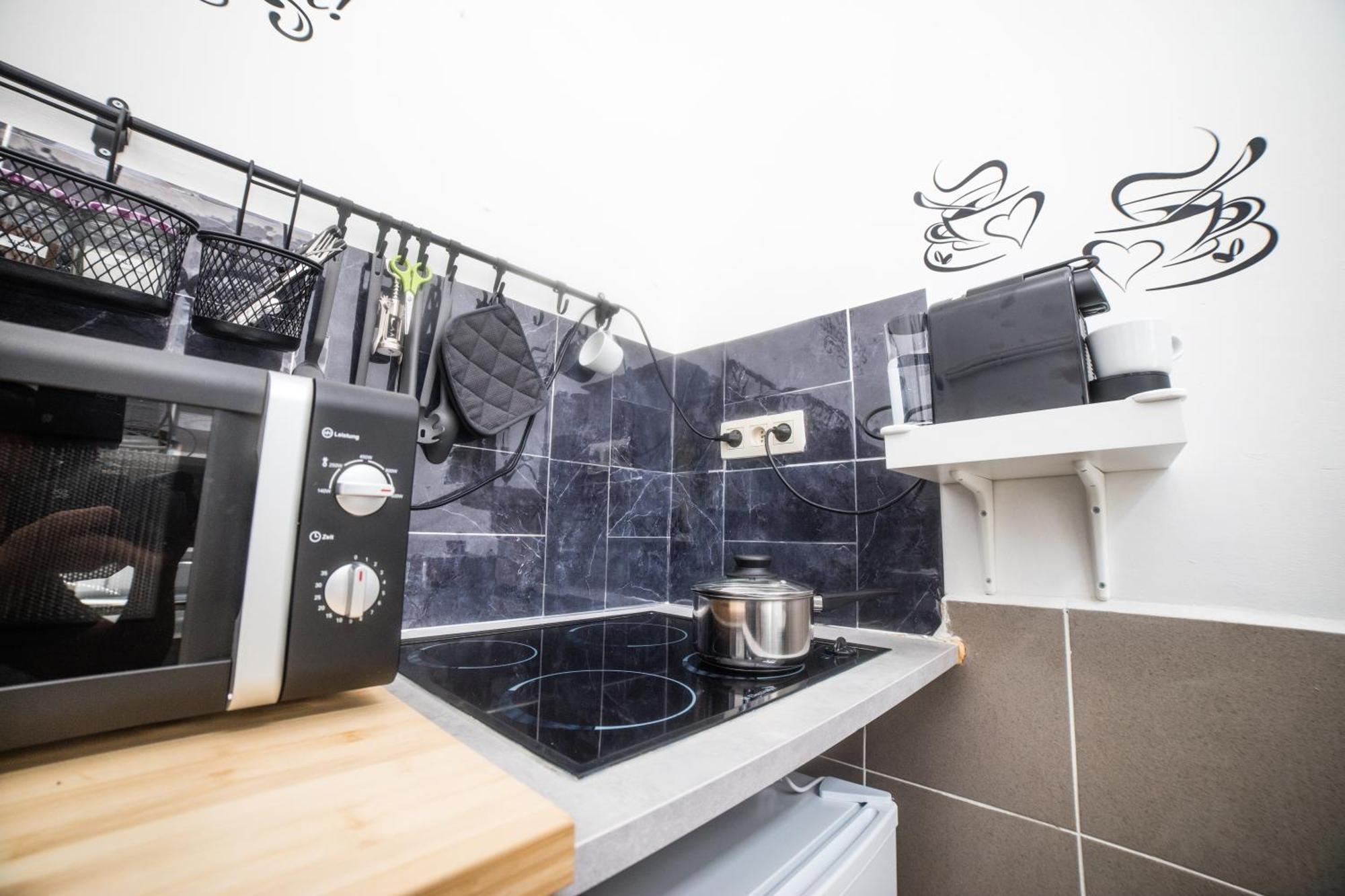 City Centre Hidden Gem! Apartment For Up To 3 People Brussels Ngoại thất bức ảnh